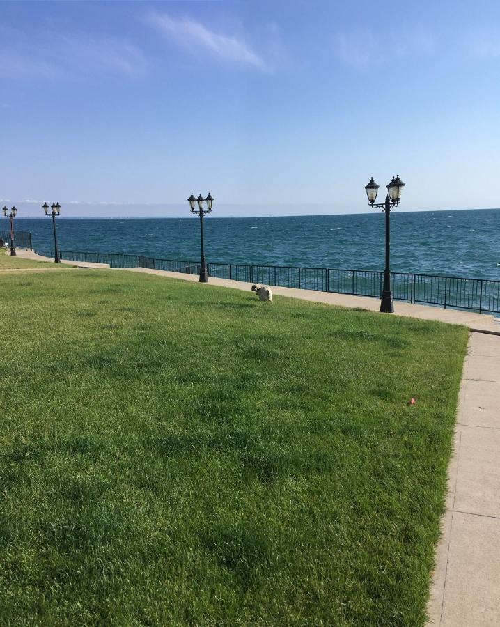Lakeview Villa - Enjoy Luxury Vacation At Its Best! Hamilton Exterior photo